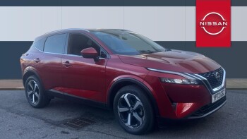 Nissan Qashqai 1.3 DiG-T MH N-Connecta 5dr Petrol Hatchback